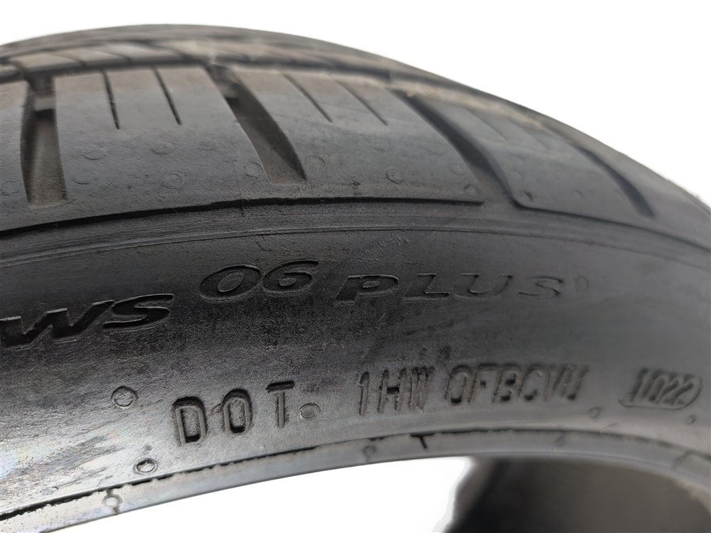 Thumbnail 9: CONTINENTAL EXTREMECONTACT DWS06 PLUS 265/30ZR19 93Y 8/32 DOT 1022 TIRE