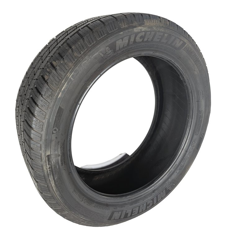 MICHELIN DEFENDER LTX M/S 255/50R20 109H XL ALL SEASON 8/32 DOT 3521 TIRE