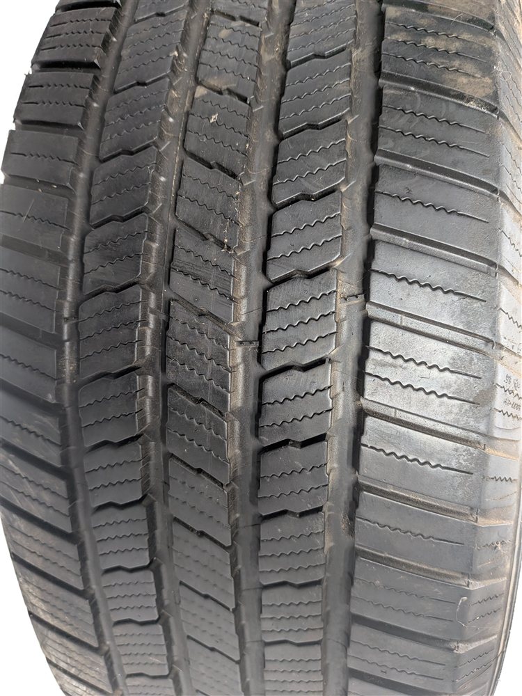 Thumbnail 2: MICHELIN DEFENDER LTX M/S 255/50R20 109H XL ALL SEASON 8/32 DOT 3521 TIRE