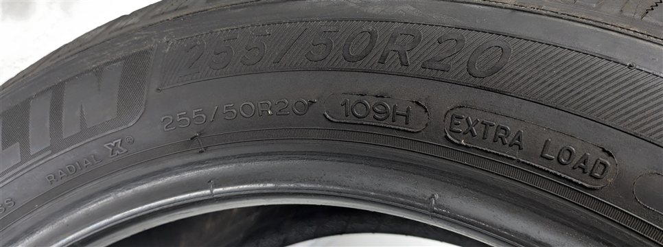Thumbnail 6: MICHELIN DEFENDER LTX M/S 255/50R20 109H XL ALL SEASON 8/32 DOT 3521 TIRE