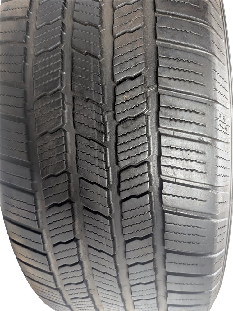 Thumbnail 2: MICHELIN DEFENDER LTX M/S 255/50R20 109H XL ALL SEASON 7/32 DOT 3321 TIRE