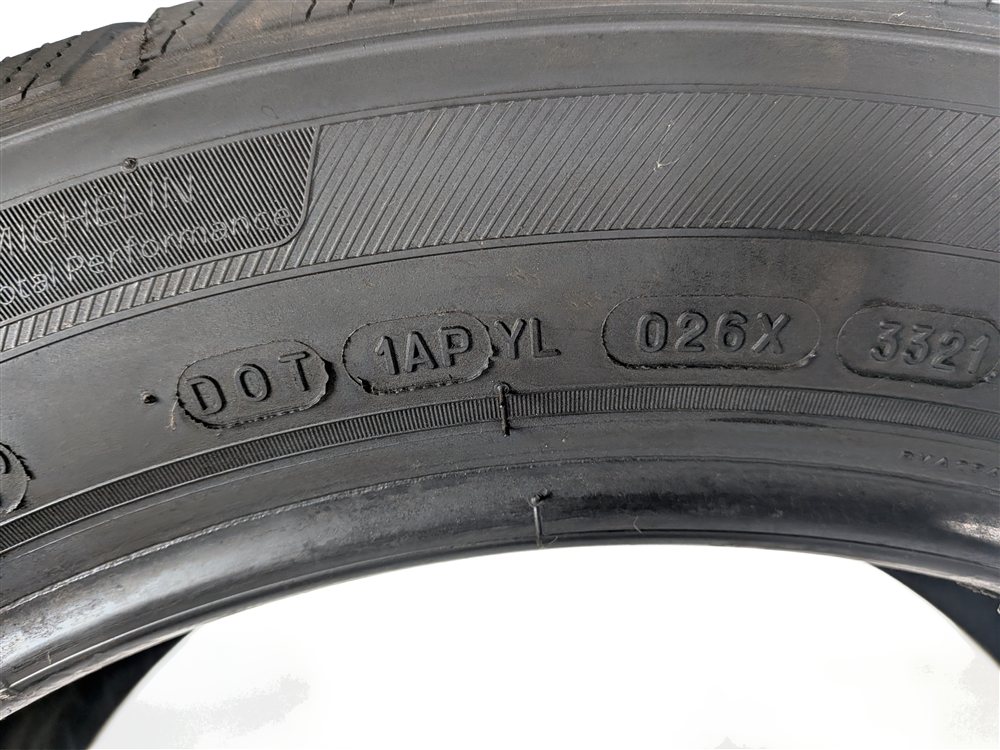 Thumbnail 6: MICHELIN DEFENDER LTX M/S 255/50R20 109H XL ALL SEASON 7/32 DOT 3321 TIRE