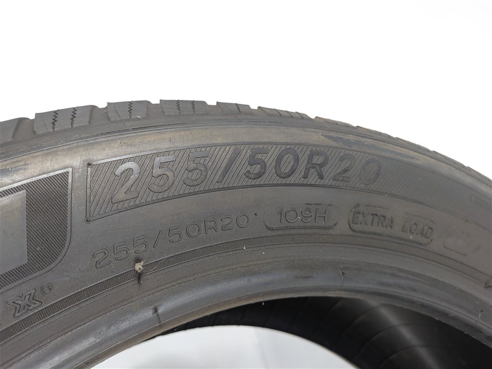 Thumbnail 7: MICHELIN DEFENDER LTX M/S 255/50R20 109H XL ALL SEASON 7/32 DOT 3321 TIRE