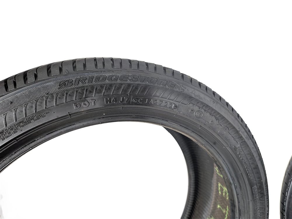 Thumbnail 5: BRIDGESTONE DRIVEGUARD 225/45RF18 95W RUN FLAT ALLSEASON 6/32 DOT3221 TIRE SET/4