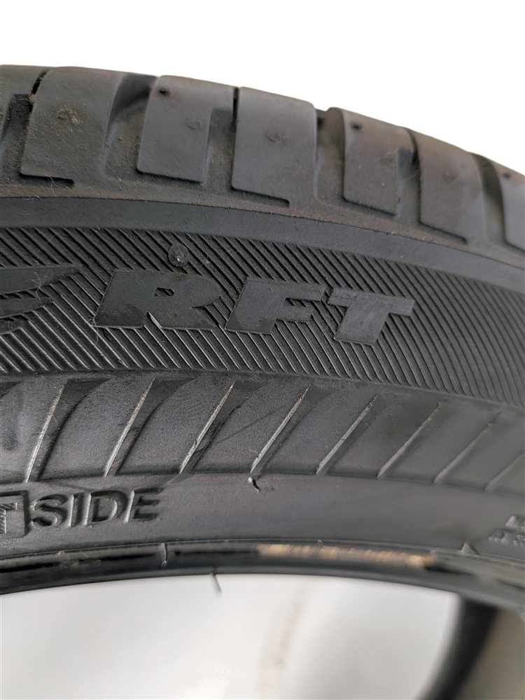 Thumbnail 9: BRIDGESTONE DRIVEGUARD 225/50RF18 95W RUN FLAT ALL SEASON 9/32 DOT 3321 TIRE