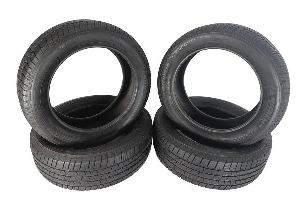 Thumbnail 2: MICHELIN DEFENDER LTX M/S 255/55R20 110H ALL SEASON 6/32 DOT 0422 TIRE SET/4