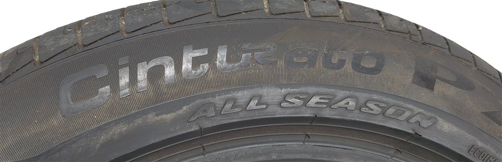Thumbnail 12: PIRELLI CINTURATO P7 ALL SEASON RUN FLAT 245/50R18 100V 7/32 DOT 3221 TIRE