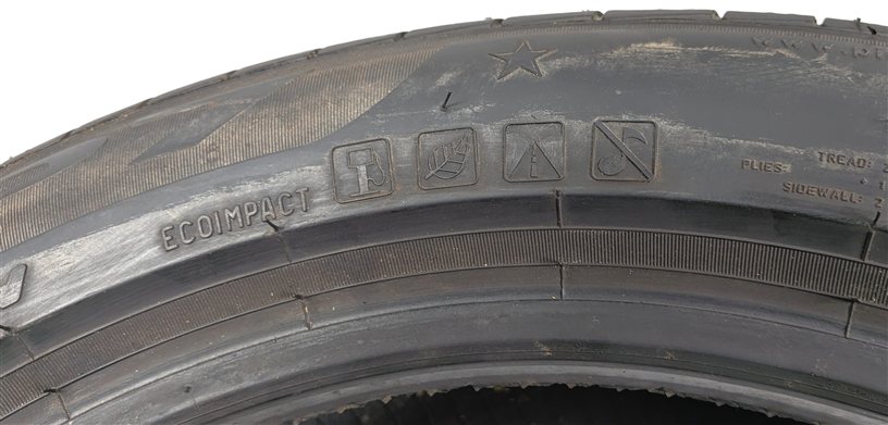 Thumbnail 8: PIRELLI CINTURATO P7 ALL SEASON RUN FLAT 245/50R18 100V 7/32 DOT 3221 TIRE
