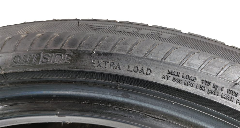 Thumbnail 11: BRIDGESTONE DRIVEGUARD RUN FLAT 255/40RF18 99W ALL SEASON 9/32 DOT 3821 TIRE