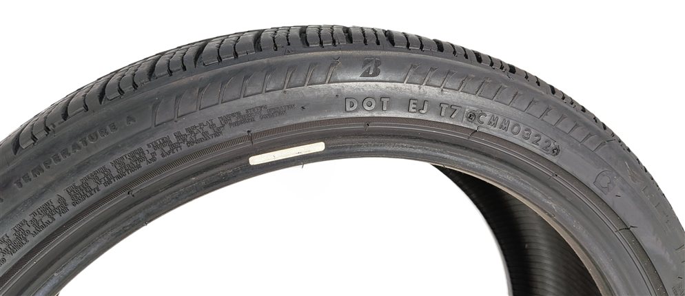 Thumbnail 6: BRIDGESTONE DRIVEGUARD+ RFT 225/40R18 92W XL RUN FLAT A/S 6/32 DOT0322 TIRE