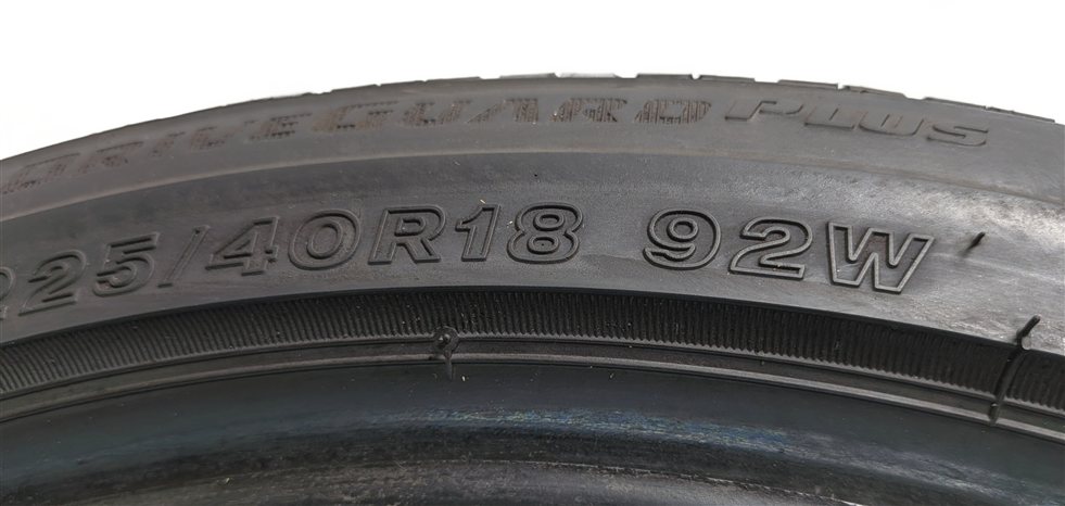 Thumbnail 9: BRIDGESTONE DRIVEGUARD+ RFT 225/40R18 92W XL RUN FLAT A/S 6/32 DOT0322 TIRE
