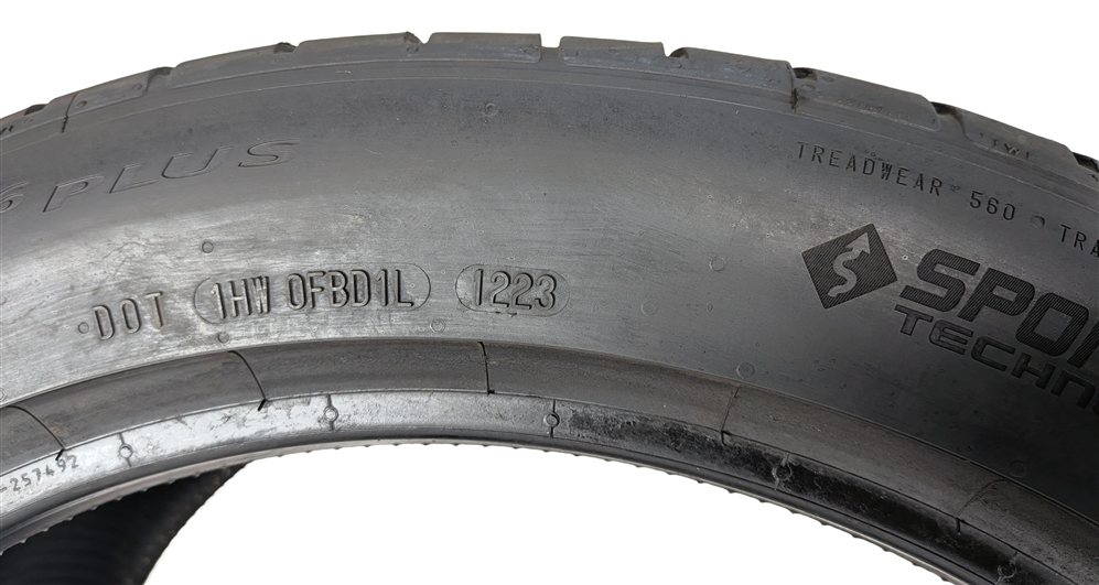 Thumbnail 11: CONTINENTAL EXTREMECONTACT DWS 06 PLUS 275/40ZR20 106Y XL A/S 8/32 DOT 1223 TIRE