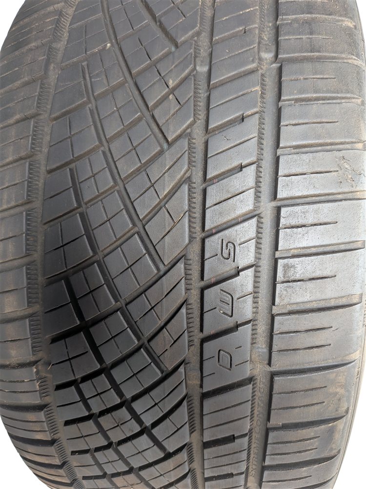 Thumbnail 2: CONTINENTAL EXTREMECONTACT DWS 06 PLUS 275/40ZR20 106Y XL A/S 8/32 DOT 1223 TIRE