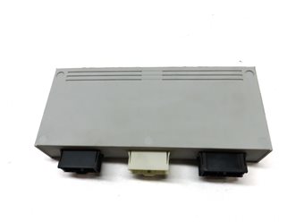 Thumbnail 5: 2011 BMW X5 (E70) REAR LIFTGATE LIFT TRUNK CONTROL MODULE