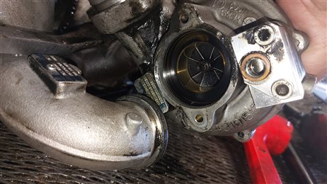 Thumbnail 3: 2009-2013 BMW X5 (E70) 3.0L M57 DIESEL ENGINE TURBOCHARGER ASSEMBLY w/ MANIFOLD