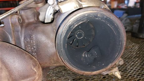 Thumbnail 1: 2009-2013 BMW X5 (E70) 3.0L M57 DIESEL ENGINE TURBOCHARGER ASSEMBLY w/ MANIFOLD