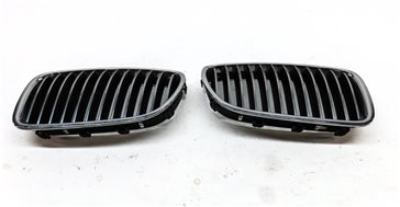 Thumbnail 4: 11-13 BMW 528i 535i 550i (F10) FRONT LEFT & RIGHT HOOD VENT GRILLE SET