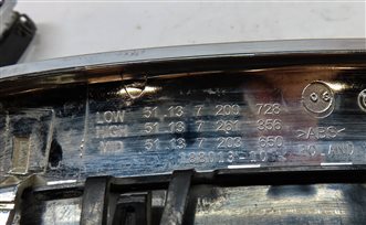 Thumbnail 6: 11-13 BMW 528i 535i 550i (F10) FRONT LEFT & RIGHT HOOD VENT GRILLE SET