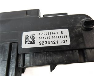 Thumbnail 6: 2011 BMW 535Xi (F10) FRONT POWER DISTRIBUTION FUSE JUNCTION BOX