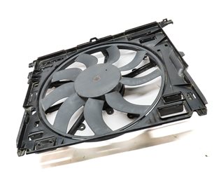 Thumbnail 3: 10-19 BMW 5 6 7 F01 F10 3.0L N54 N55 ENGINE 850 WATT RADIATOR COOLING FAN SHROUD