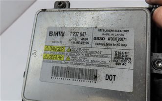 Thumbnail 7: 2011-2013 BMW 528i 535i 550i M5 (F10) RIGHT - XENON HID ADAPTIVE HEADLIGHT LAMP
