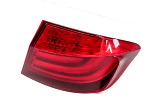 2011-2013 BMW 528i 535i 550i M5 (F10) RIGHT PASSENGER TAILLIGHT BRAKE LIGHT LAMP