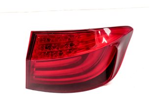Thumbnail 3: 2011-2013 BMW 528i 535i 550i M5 (F10) RIGHT PASSENGER TAILLIGHT BRAKE LIGHT LAMP