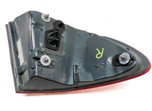 Thumbnail 5: 2011-2013 BMW 528i 535i 550i M5 (F10) RIGHT PASSENGER TAILLIGHT BRAKE LIGHT LAMP