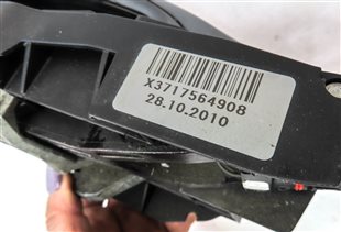 Thumbnail 6: 2011-2016 BMW 528i 535i 550i M5 (F10) LEFT REAR DOOR HANDLE w/ LIGHT(Gray)