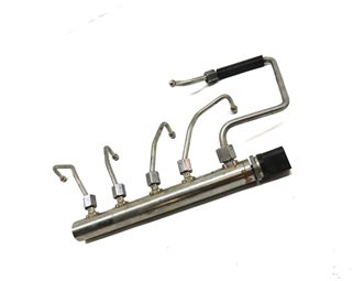 Thumbnail 3: 2015 BMW 428Xi COUPE (F32) 2.0L TURBO (N26) ENGINE FUEL RAIL w/LINES