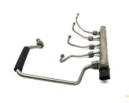 Thumbnail 6: 2015 BMW 428Xi COUPE (F32) 2.0L TURBO (N26) ENGINE FUEL RAIL w/LINES