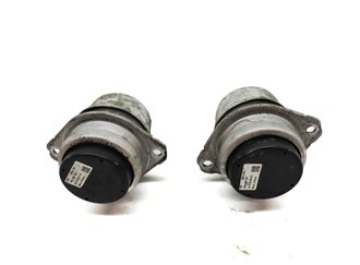Thumbnail 5: 2011 PORSCHE CAYENNE (958) 3.0L HYBRID (M06.EC) ENGINE MOTOR MOUNT SET/2
