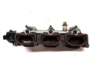 Thumbnail 5: 11-18 PORSCHE CAYENNE PANAMERA (958 970 G1) 3.0L - RIGHT LOWER INTAKE MANIFOLD