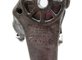 Thumbnail 10: 2011 PORSCHE CAYENNE (958) 3.0L HYBRID (M06.EC) ENGINE MOUNT BRACKET SET/2