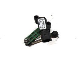 Thumbnail 3: 2011 PORSCHE CAYENNE HYBRID (958) REAR LEFT HEIGHT LEVEL SENSOR