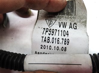 Thumbnail 4: 11 PORSCHE CAYENNE HYBRID 958 REAR PDC PARK ASSIST SENSOR SET w/HARNESS(Auburn)