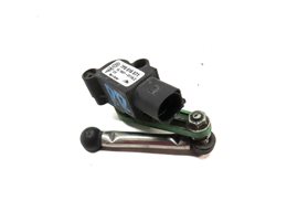 Thumbnail 2: 2011 PORSCHE CAYENNE HYBRID (958) REAR RIGHT HEIGHT LEVEL SENSOR