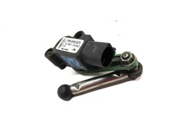 Thumbnail 3: 2011 PORSCHE CAYENNE HYBRID (958) REAR RIGHT HEIGHT LEVEL SENSOR