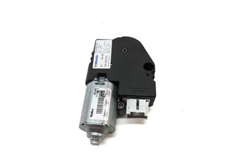 Thumbnail 2: 2011-2018 PORSCHE CAYENNE (958) SUNROOF MOTOR SUN ROOF WINDOW MOTOR