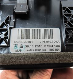 Thumbnail 7: 2011 PORSCHE CAYENNE (958) FRONT RIGHT PASSENGER DASH HEAT AC AIR VENT(Black)