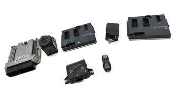 Thumbnail 3: 11-18 PORSCHE CAYENNE HYBRID (958) 3.0L M06 ECM BCM IMMOBILIZER MODULE KEY SET
