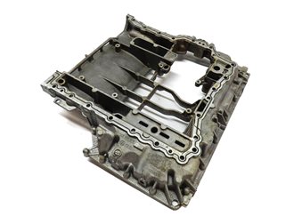 2011 PORSCHE CAYENNE (958) 3.0L HYBRID (M06.EC) UPPER ENGINE OIL PAN