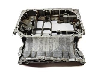 Thumbnail 7: 2011 PORSCHE CAYENNE (958) 3.0L HYBRID (M06.EC) UPPER ENGINE OIL PAN