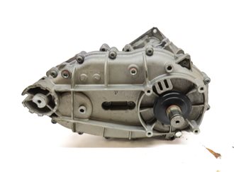 Thumbnail 7: 2011-2018 PORSCHE CAYENNE (958) 3.0L ENGINE FRONT TRANSFER CASE ASSEMBLY