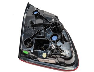 Thumbnail 5: 2011-2014 PORSCHE CAYENNE (958) RIGHT PASSENGER INNER TAILLIGHT LIGHT LAMP