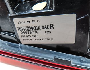 Thumbnail 6: 2011-2014 PORSCHE CAYENNE (958) RIGHT PASSENGER INNER TAILLIGHT LIGHT LAMP