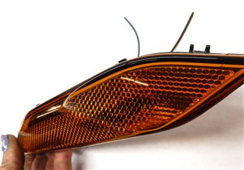 Thumbnail 6: 11 PORSCHE CAYENNE HYBRID (958) FRONT RIGHT PASSENGER SIDE MARKER LIGHT HOUSING