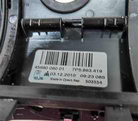 Thumbnail 8: 2011 PORSCHE CAYENNE HYBRID (958) FRONT CENTER SHIFT INDICATOR TRIM PANEL