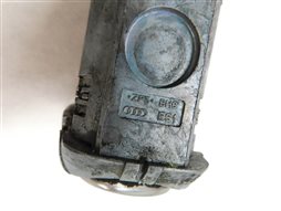 Thumbnail 8: 2017 AUDI Q5 (B8 8R) FRONT LEFT DRIVER DOOR LOCK CYLINDER w/KEY SET/2