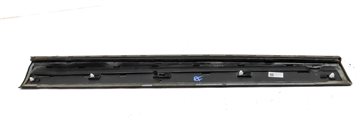 Thumbnail 6: 13-17 AUDI Q5 B8 8R FRONT RIGHT PASSENGER LOWER DOOR MOULDING TRIM PANEL (Gray)